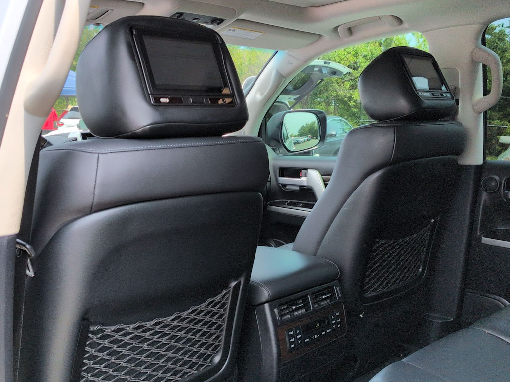 Thumbnail: 2018 Toyota Land Cruiser - 13