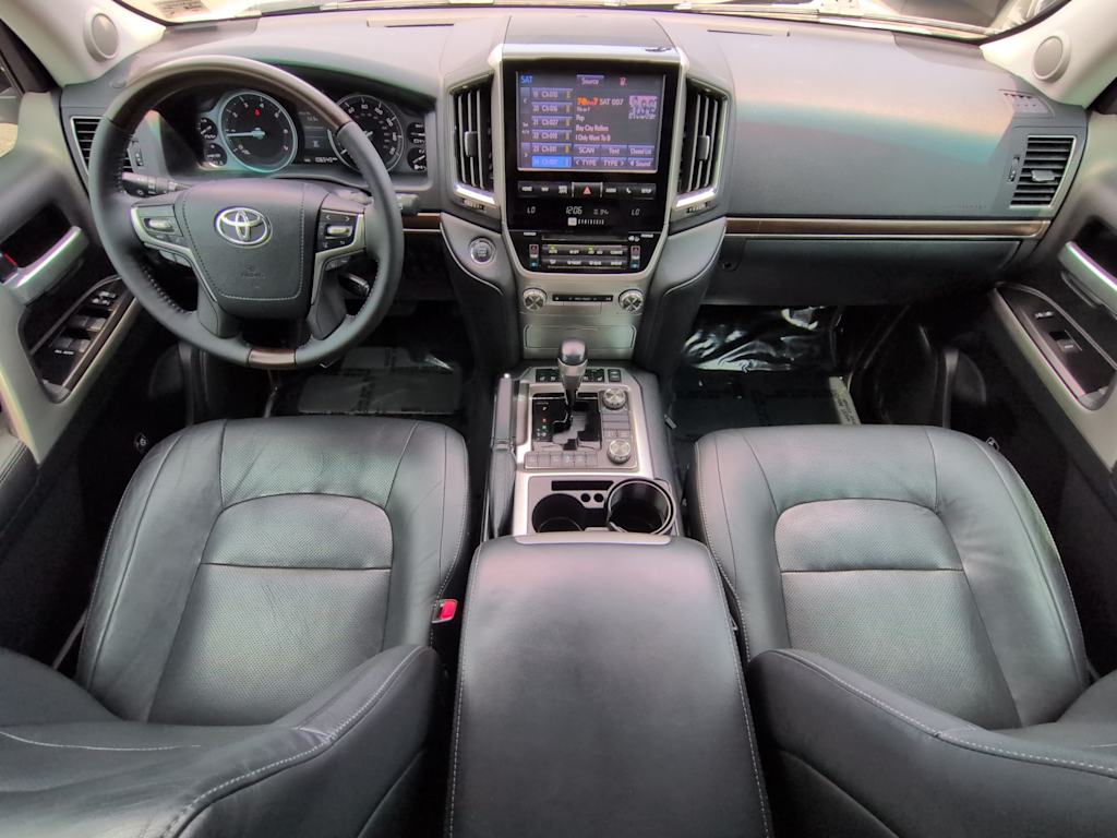 Thumbnail: 2018 Toyota Land Cruiser - 10