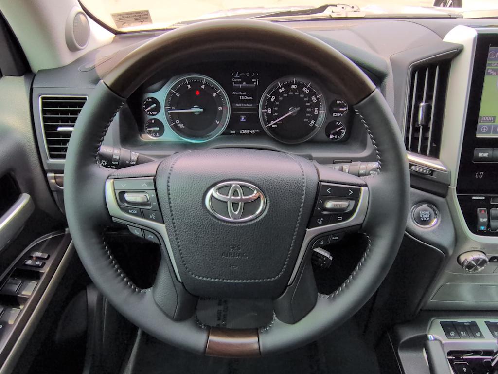 Thumbnail: 2018 Toyota Land Cruiser - 14