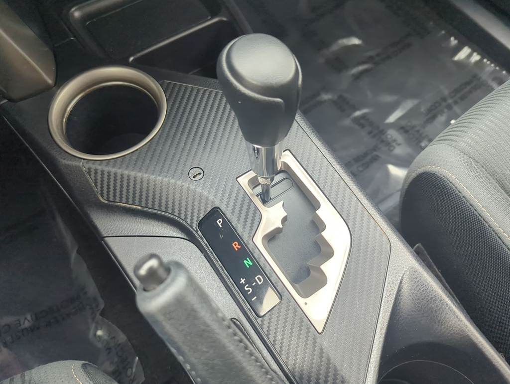 Thumbnail: 2015 Toyota RAV4 - 15