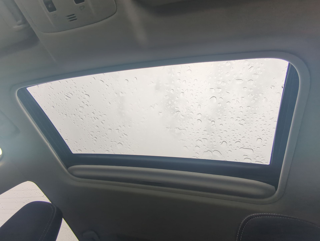 Thumbnail: 2015 Toyota RAV4 - 27