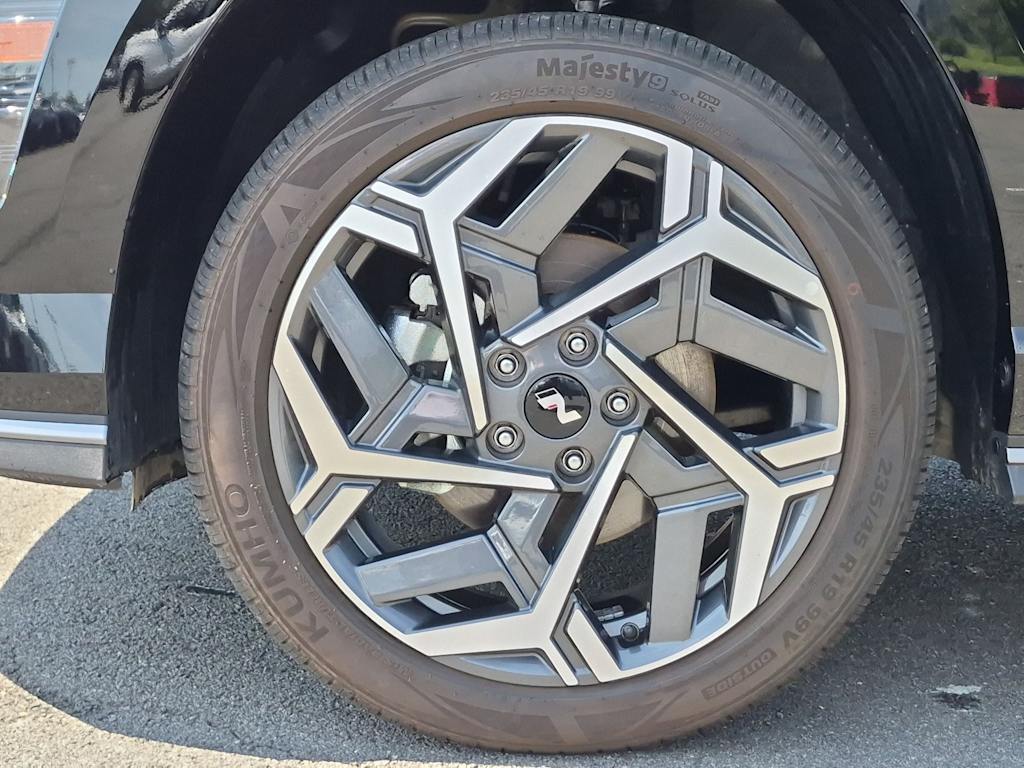Thumbnail: 2024 Hyundai Kona - 8