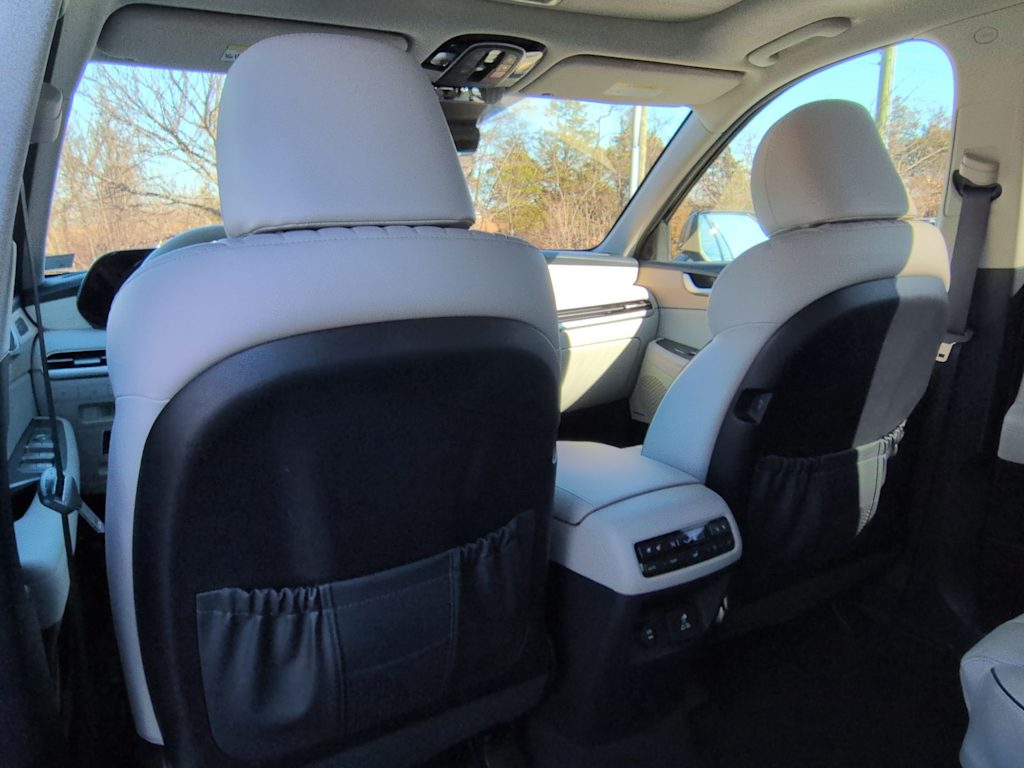 Thumbnail: 2023 Hyundai Palisade - 27