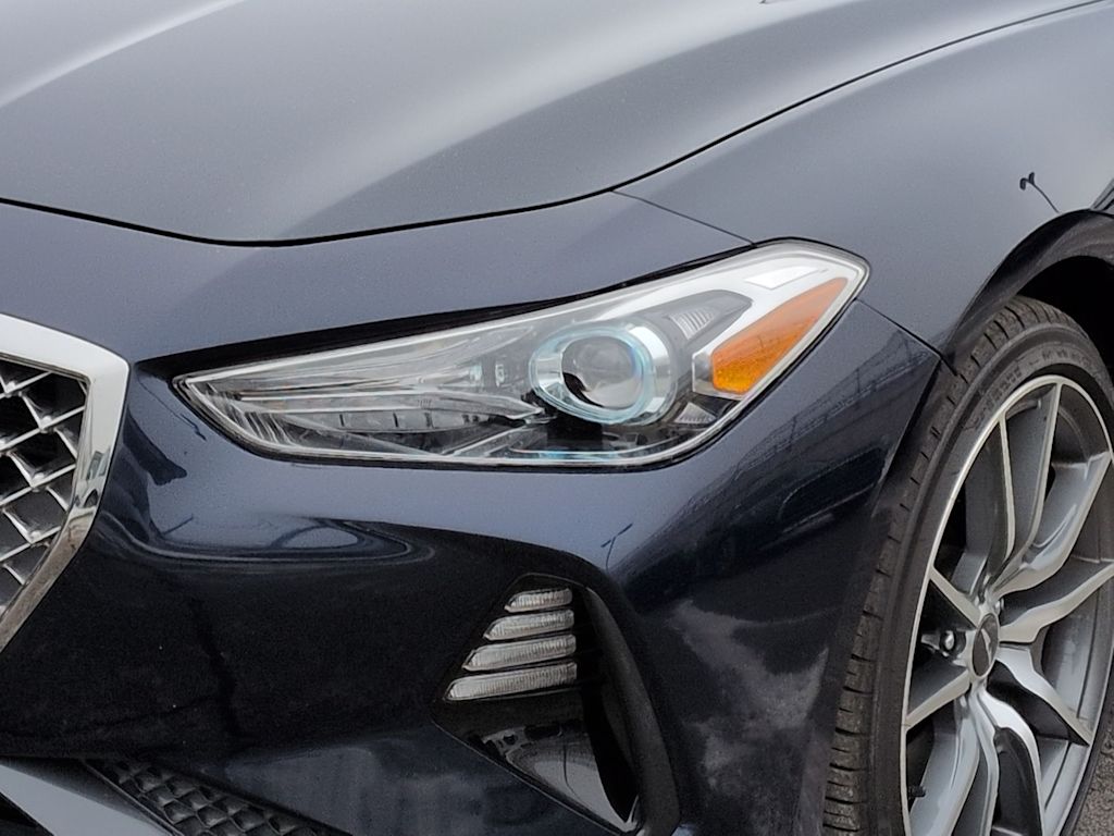 Thumbnail: 2019 Genesis G70 - 24