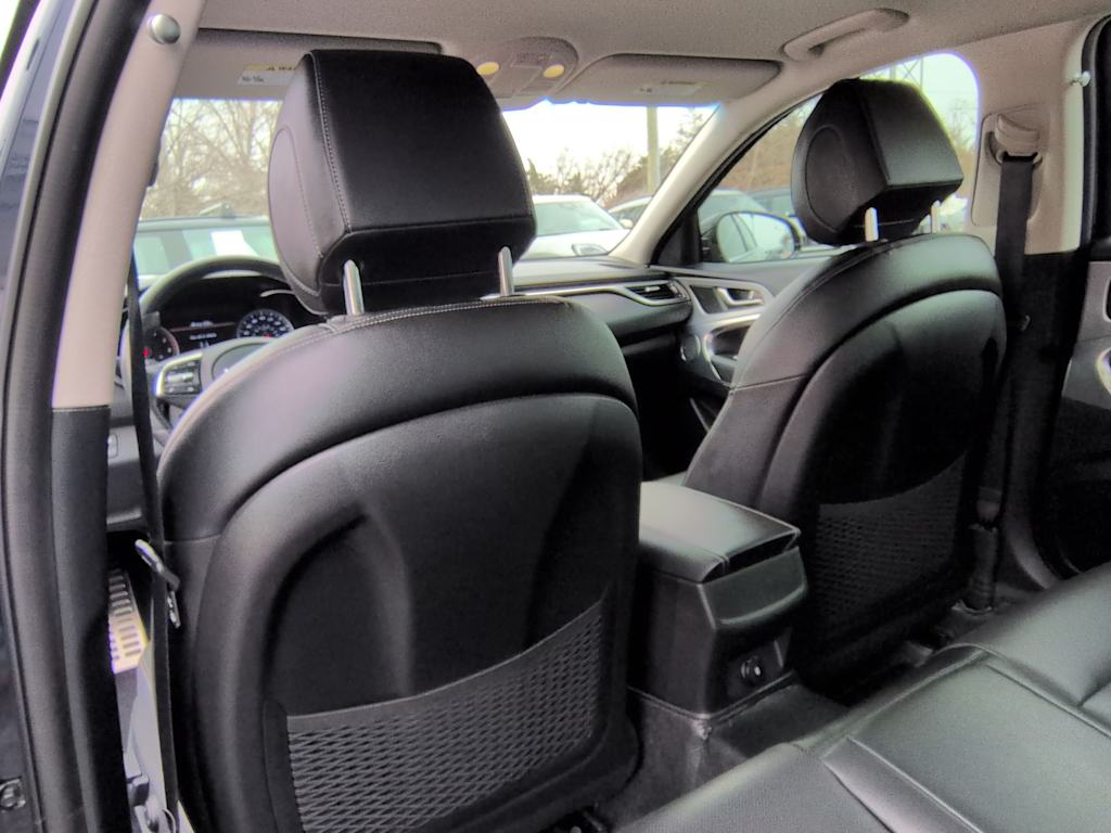 Thumbnail: 2019 Genesis G70 - 12