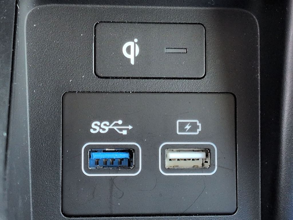 Thumbnail: 2023 Genesis GV80 - 36