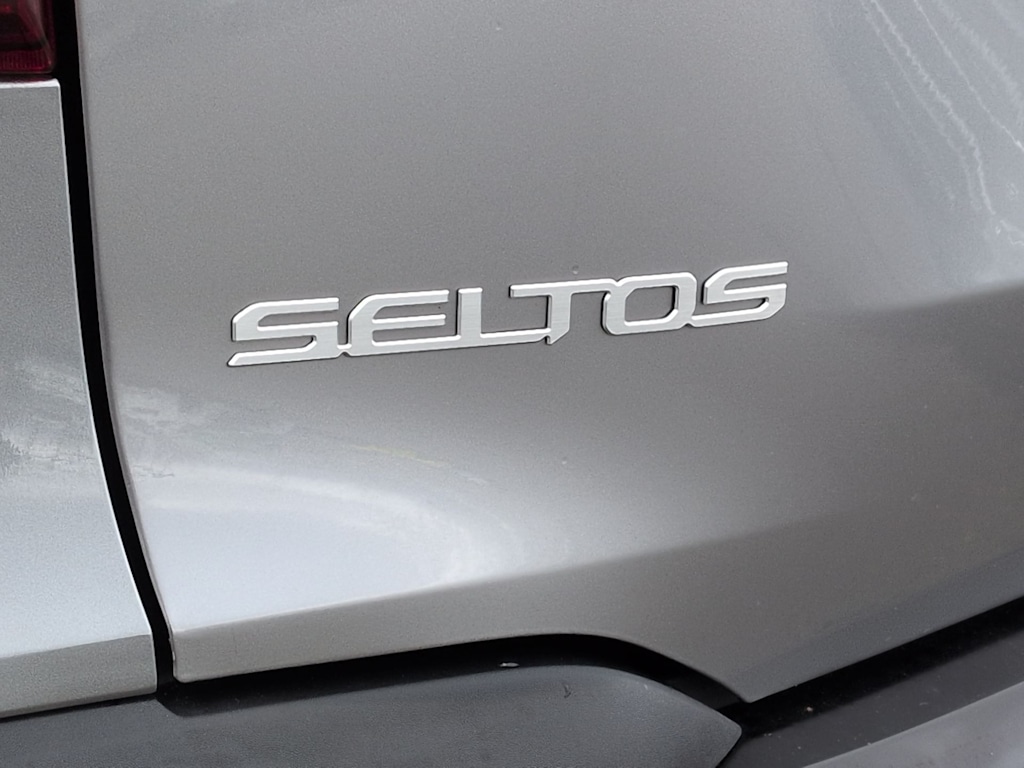 Thumbnail: 2024 Kia Seltos - 26