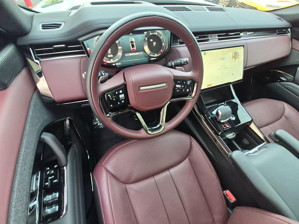Thumbnail: 2024 Land Rover Range Rover Sport - 2