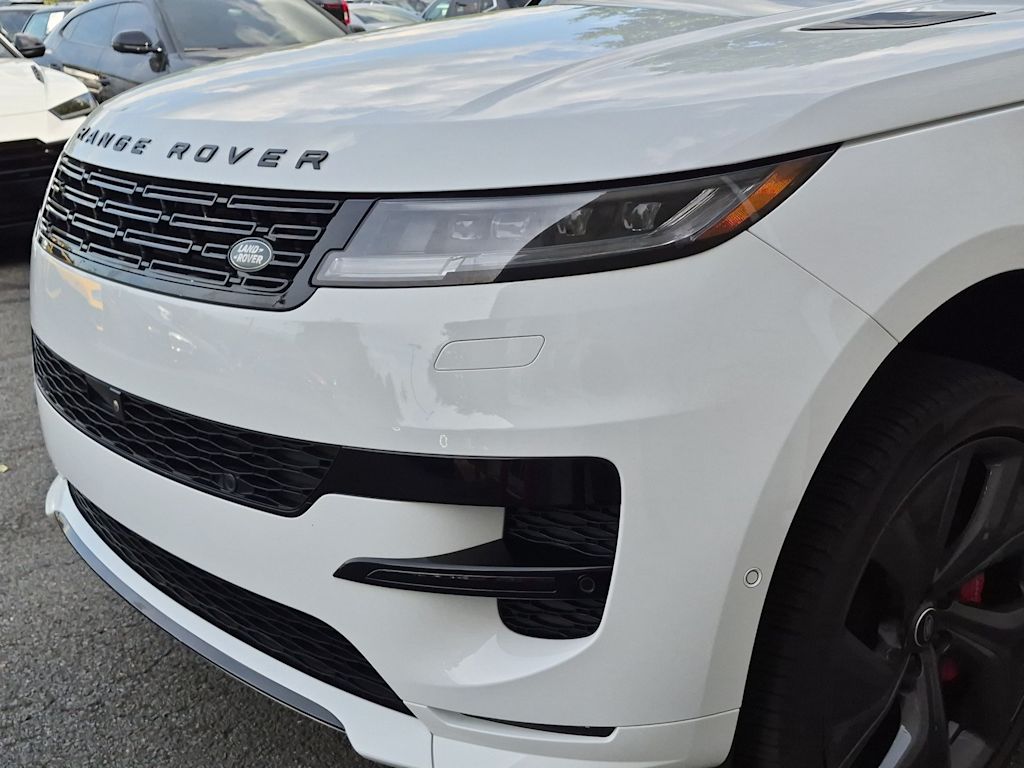 Thumbnail: 2024 Land Rover Range Rover Sport - 24