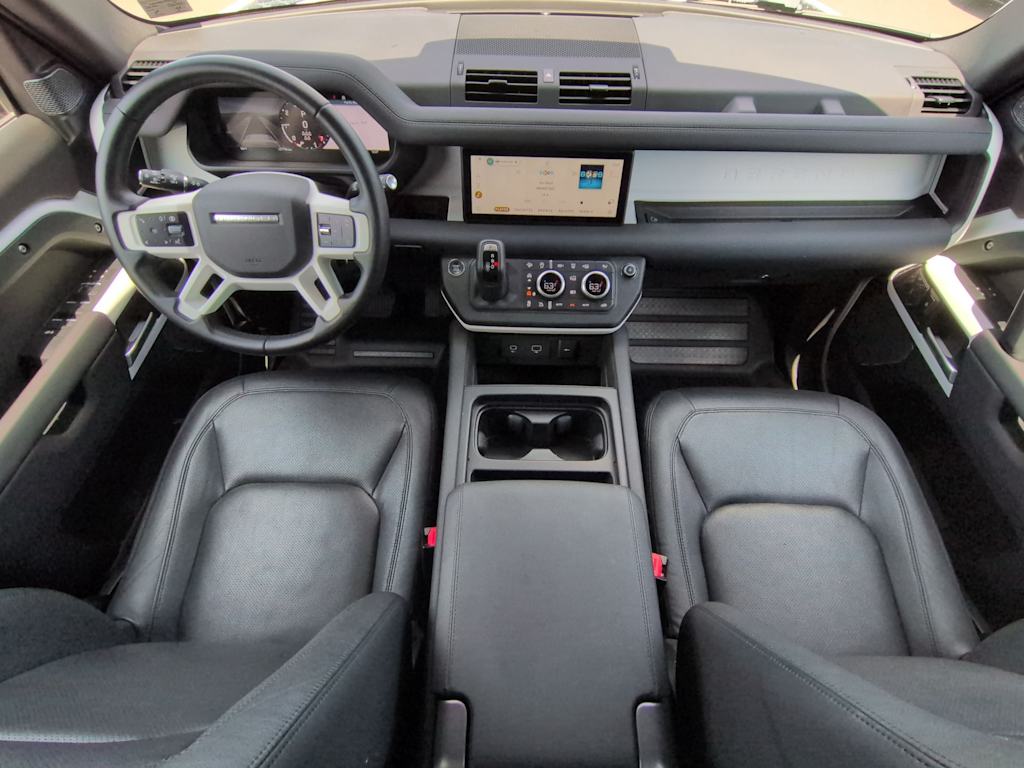 Thumbnail: 2024 Land Rover Defender - 9