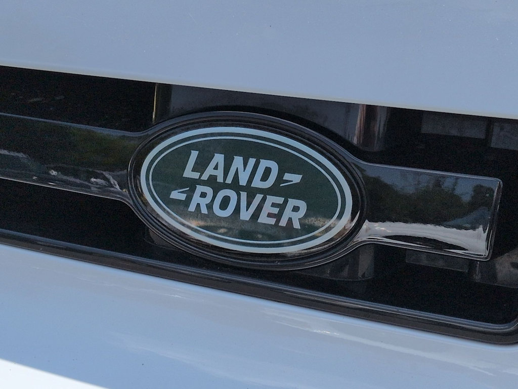Thumbnail: 2024 Land Rover Defender - 6
