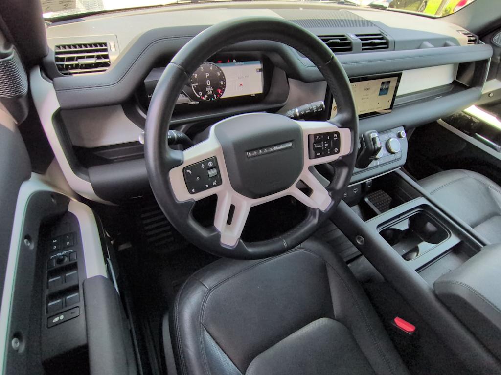 Thumbnail: 2024 Land Rover Defender - 2