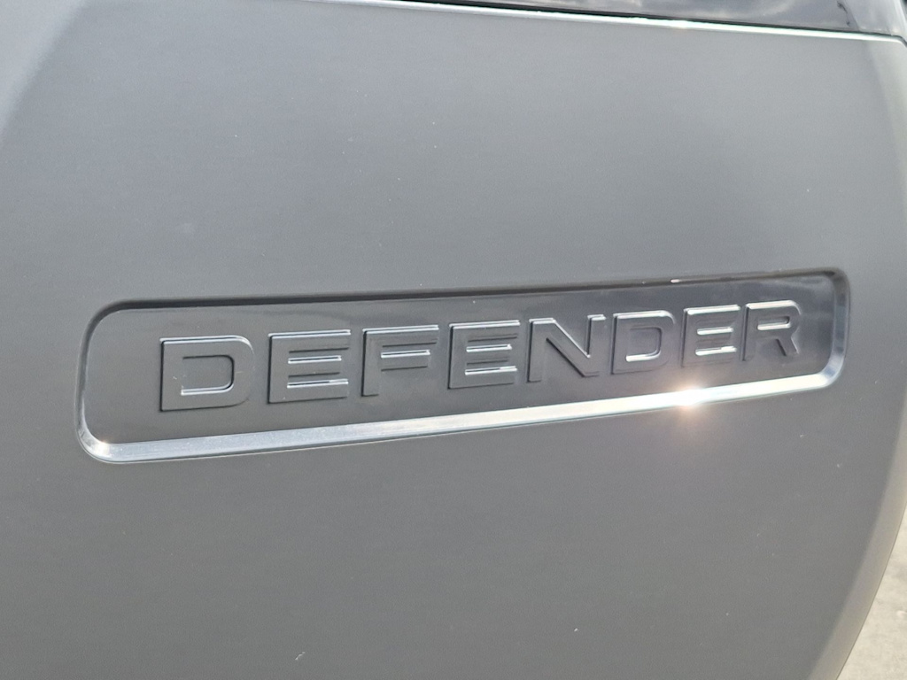Thumbnail: 2024 Land Rover Defender - 26