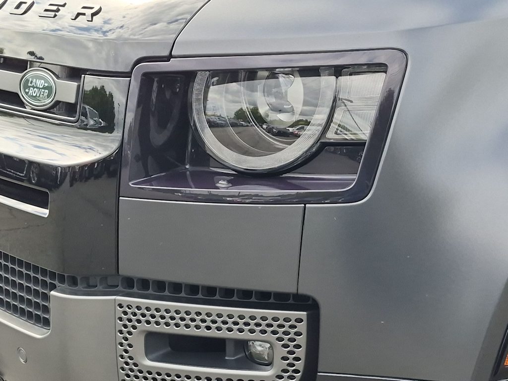 Thumbnail: 2024 Land Rover Defender - 25