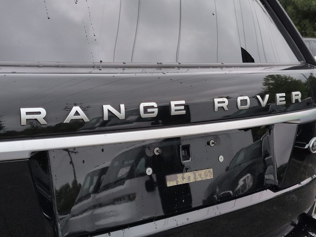 Thumbnail: 2020 Land Rover Range Rover - 7