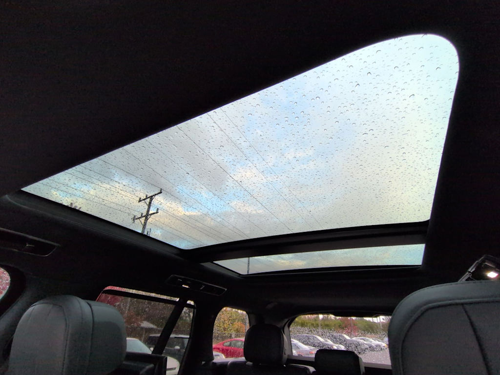 Thumbnail: 2023 Land Rover Range Rover - 26