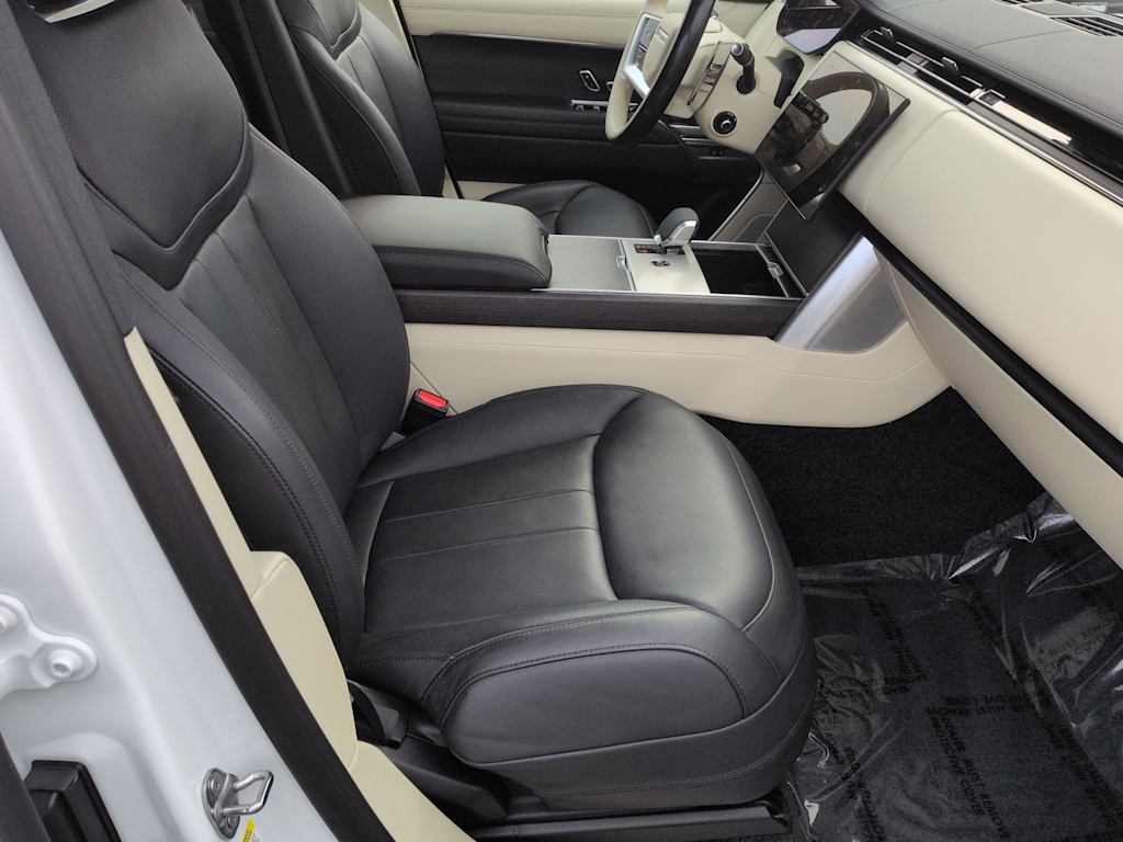Thumbnail: 2024 Land Rover Range Rover - 11
