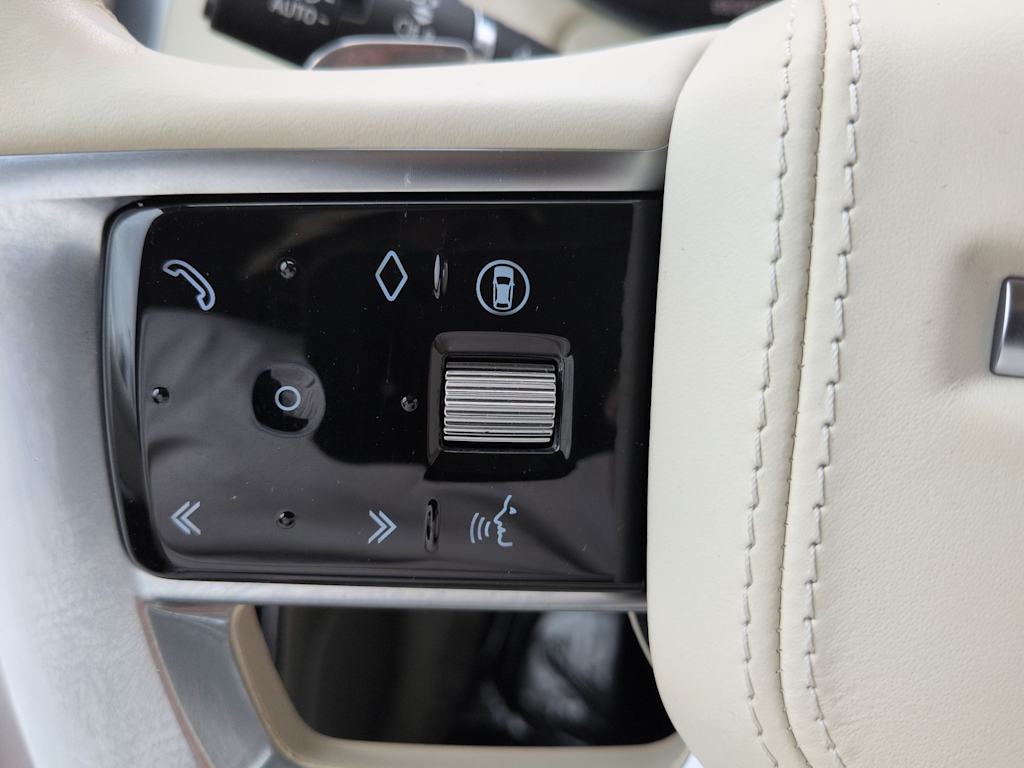 Thumbnail: 2024 Land Rover Range Rover - 32