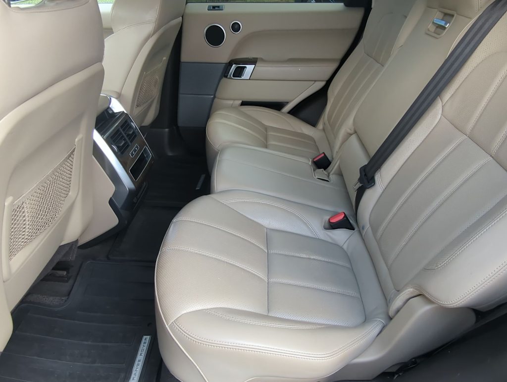 Thumbnail: 2017 Land Rover Range Rover Sport - 12