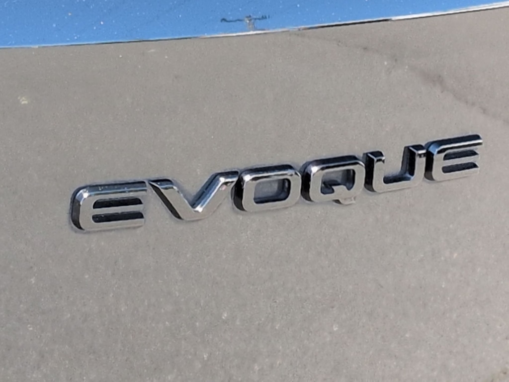 Thumbnail: 2023 Land Rover Range Rover Evoque - 24