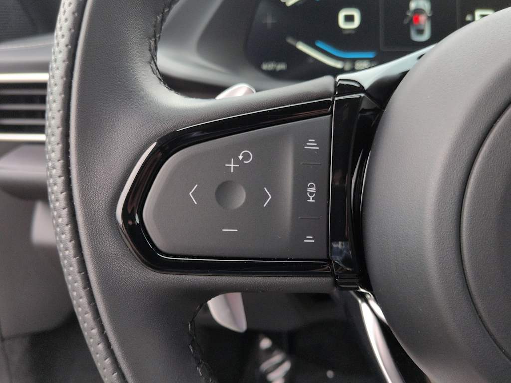 Thumbnail: 2024 Lotus Emira - 22