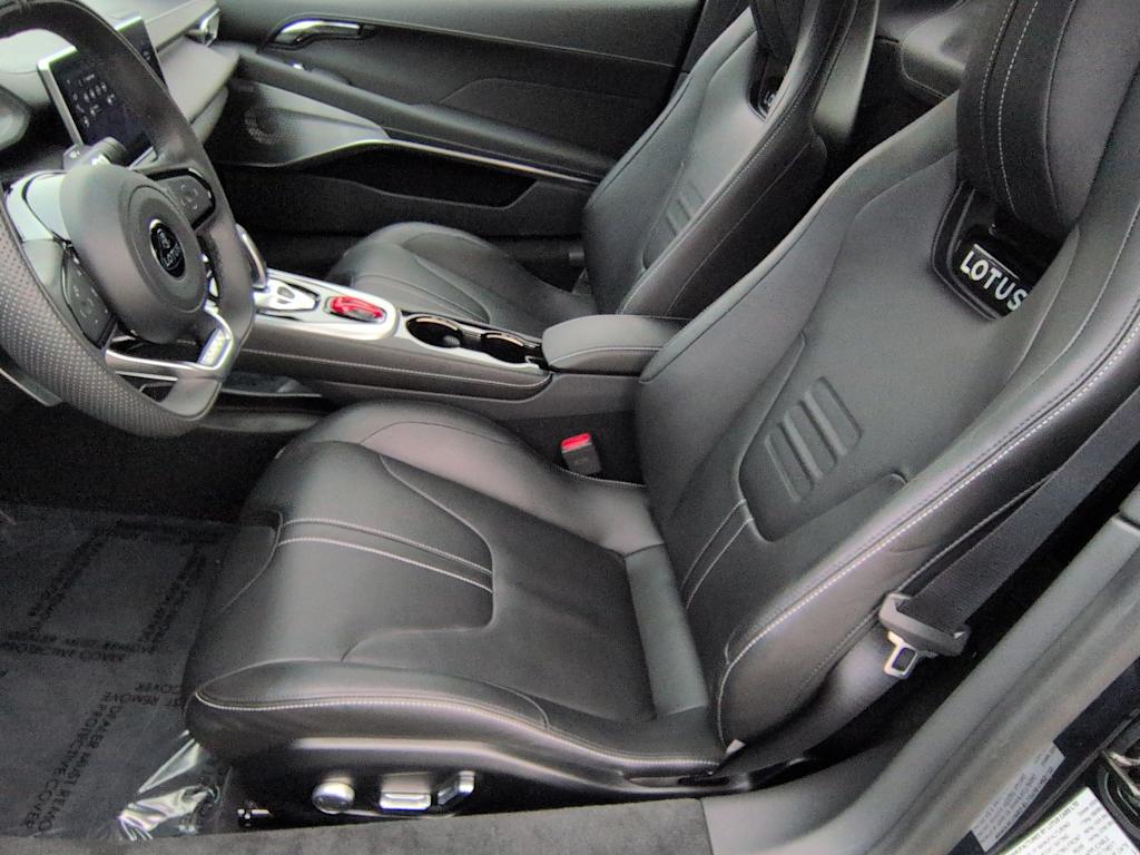 Thumbnail: 2024 Lotus Emira - 10