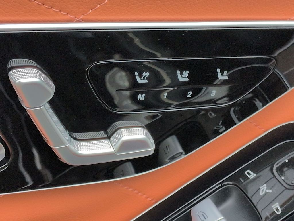 Thumbnail: 2023 Mercedes-Benz S-Class - 27