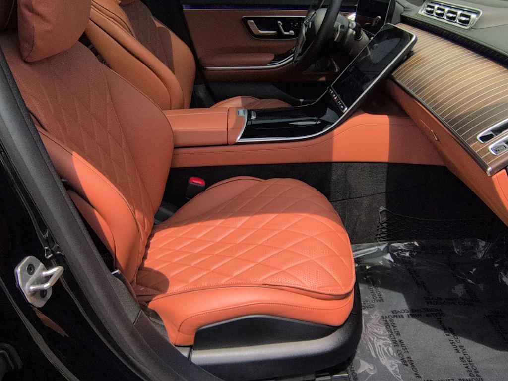 Thumbnail: 2023 Mercedes-Benz S-Class - 12