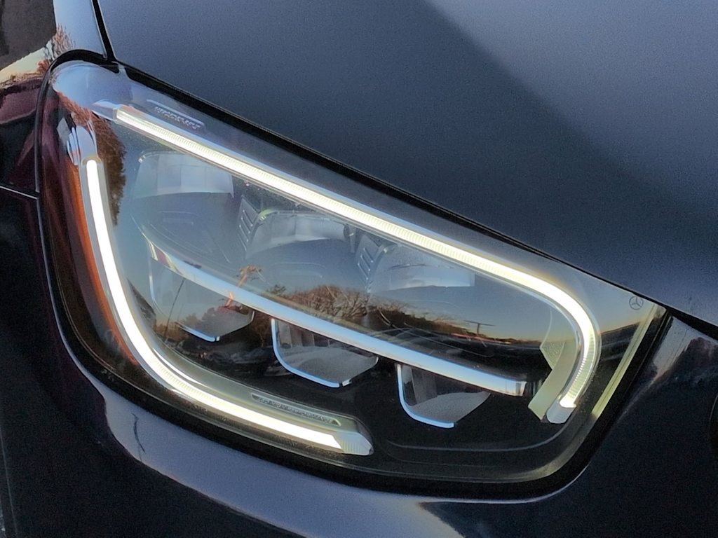 Thumbnail: 2022 Mercedes-Benz GLC - 24