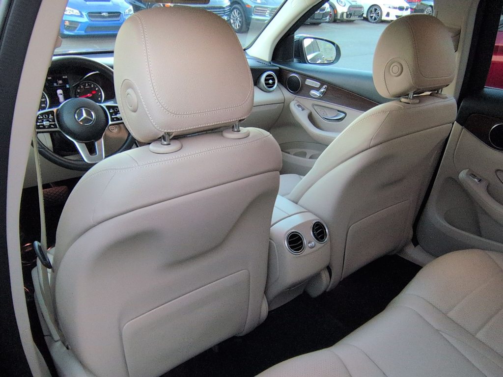 Thumbnail: 2022 Mercedes-Benz GLC - 27