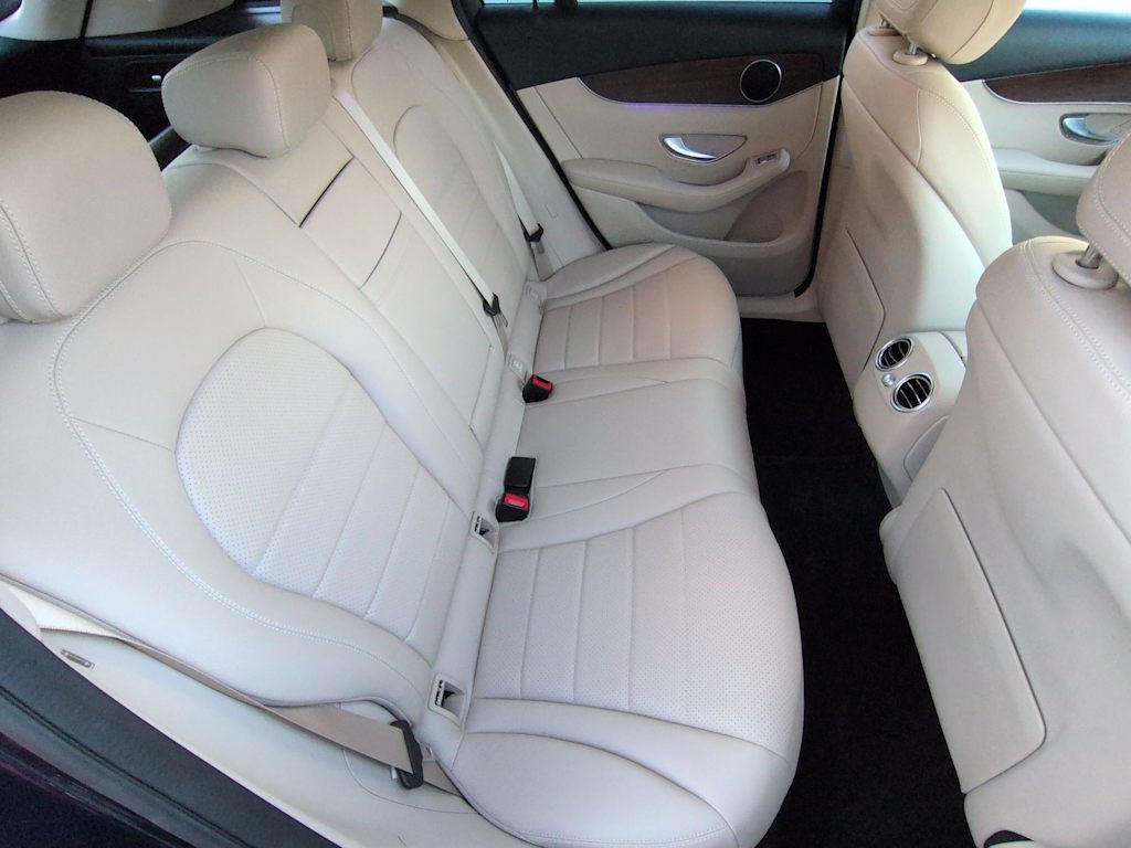 Thumbnail: 2022 Mercedes-Benz GLC - 28