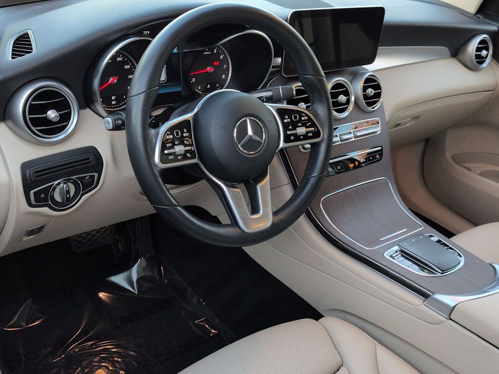 Thumbnail: 2022 Mercedes-Benz GLC - 2