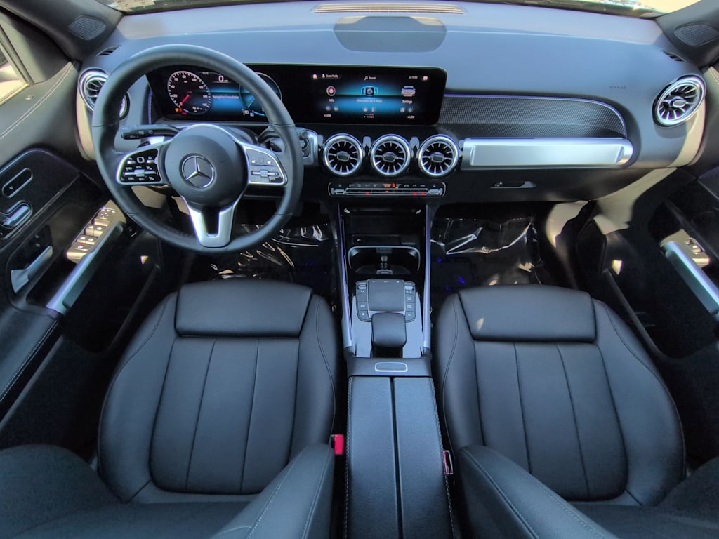 Thumbnail: 2022 Mercedes-Benz GLB - 10