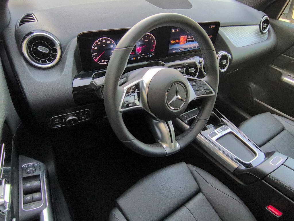 Thumbnail: 2026 Mercedes-Benz GLA - 2