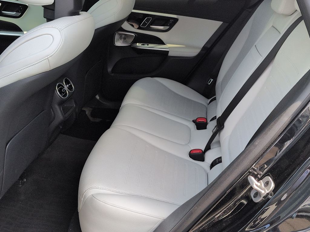 Thumbnail: 2024 Mercedes-Benz GLC - 28
