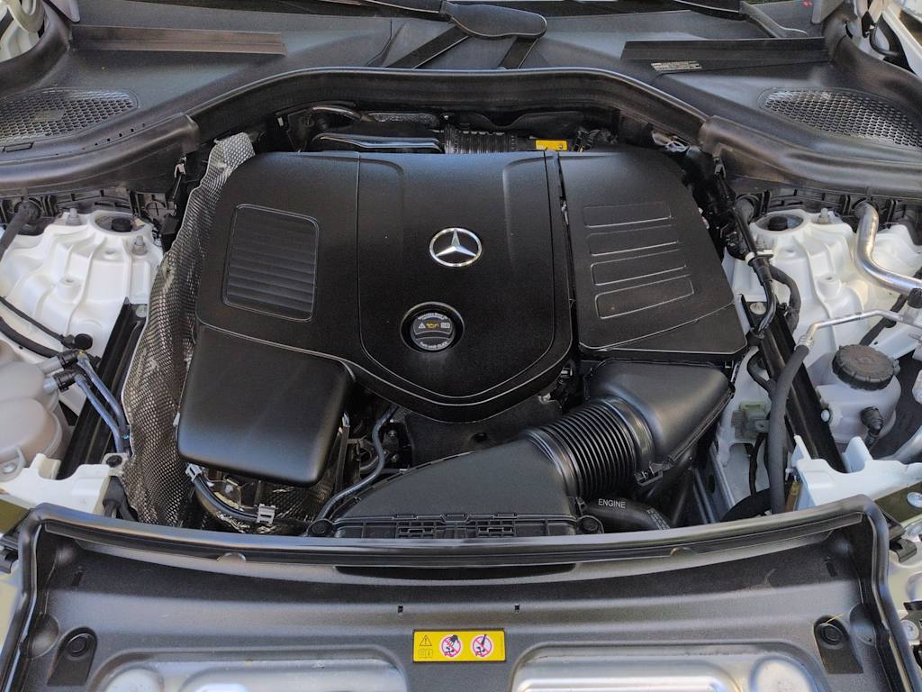 Thumbnail: 2023 Mercedes-Benz GLC - 9