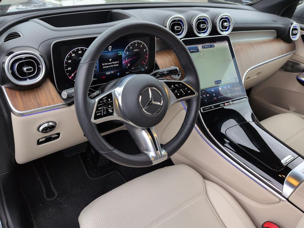 Thumbnail: 2023 Mercedes-Benz GLC - 2