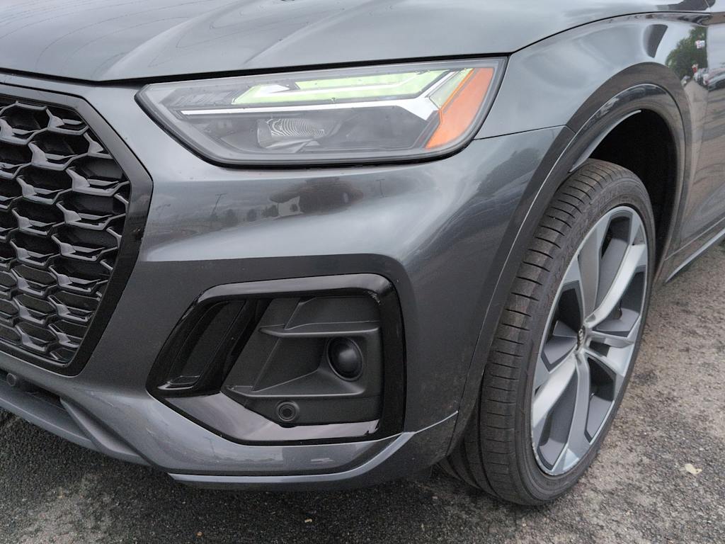 Thumbnail: 2022 Audi Q5 - 25