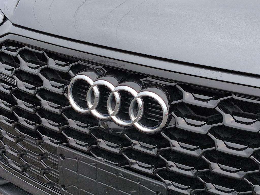 Thumbnail: 2022 Audi Q5 - 7
