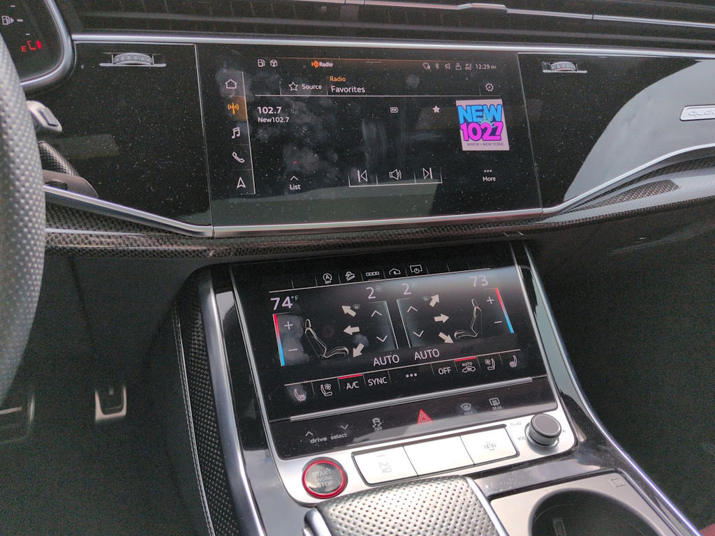 Thumbnail: 2023 Audi SQ8 - 15