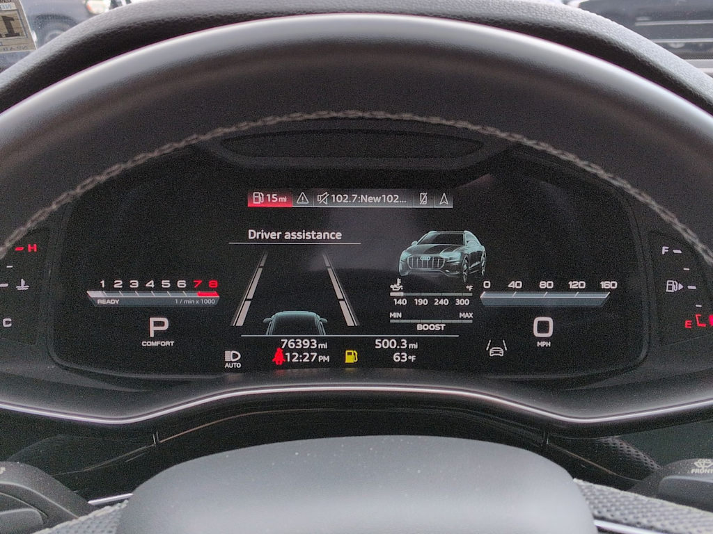 Thumbnail: 2023 Audi SQ8 - 17