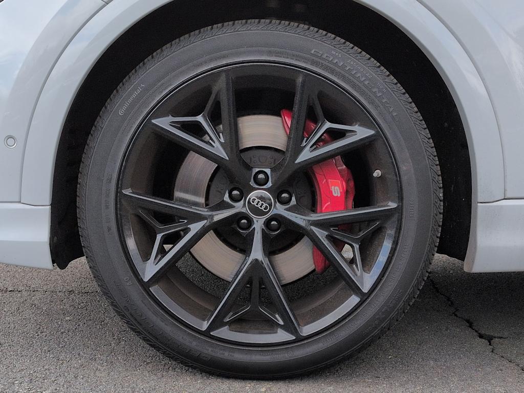 Thumbnail: 2023 Audi SQ8 - 8