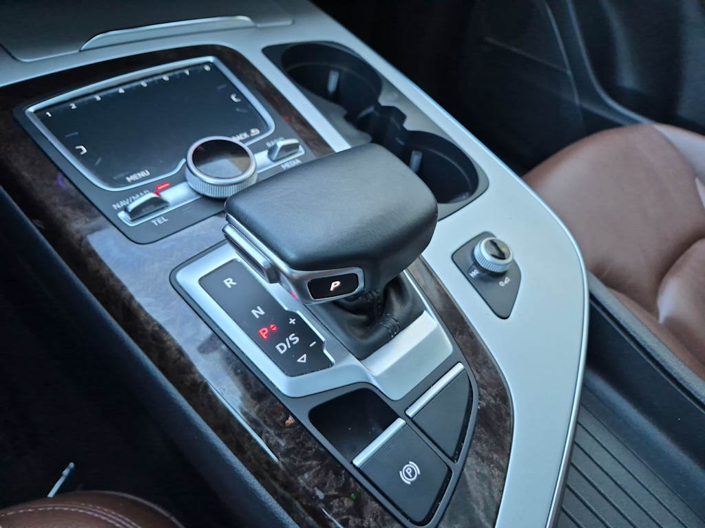 Thumbnail: 2019 Audi Q7 - 16
