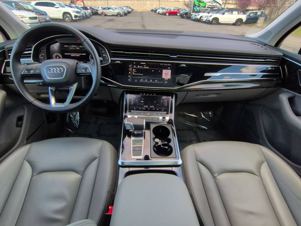 Thumbnail: 2022 Audi Q7 - 10