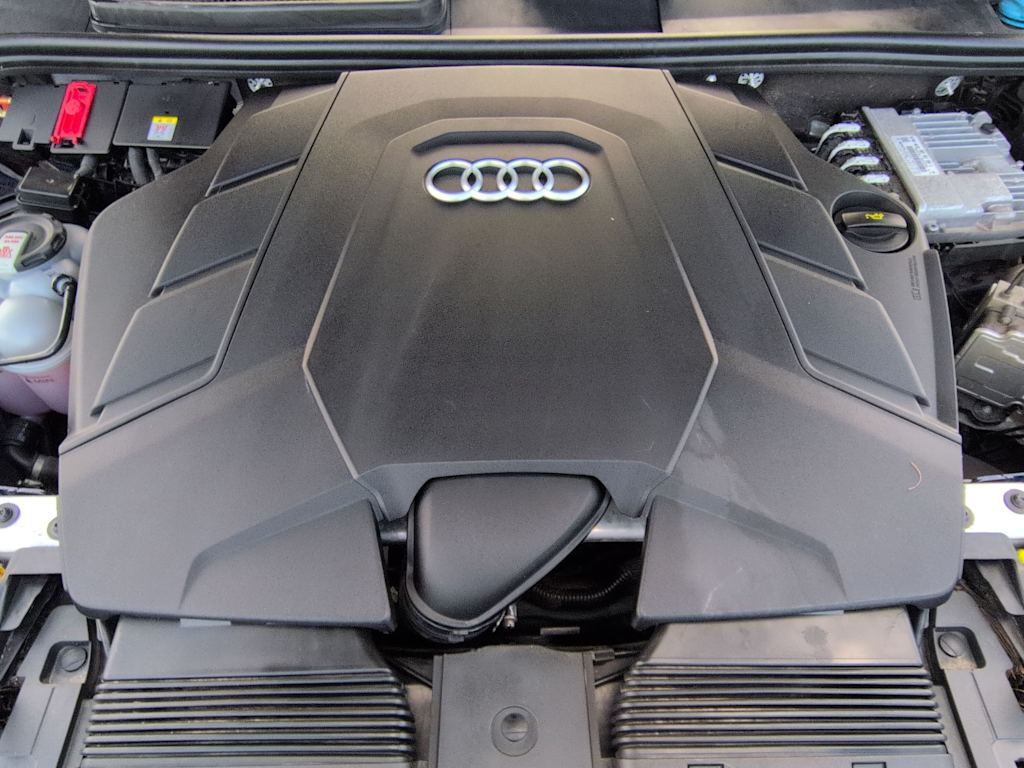 Thumbnail: 2022 Audi Q7 - 9