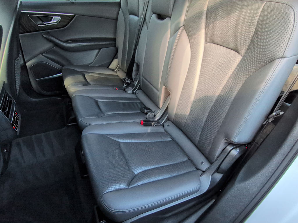 Thumbnail: 2021 Audi Q7 - 26