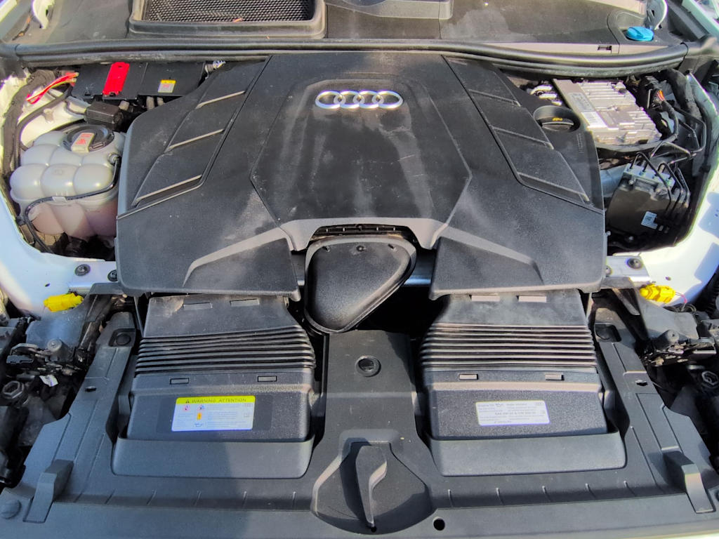 Thumbnail: 2021 Audi Q7 - 9