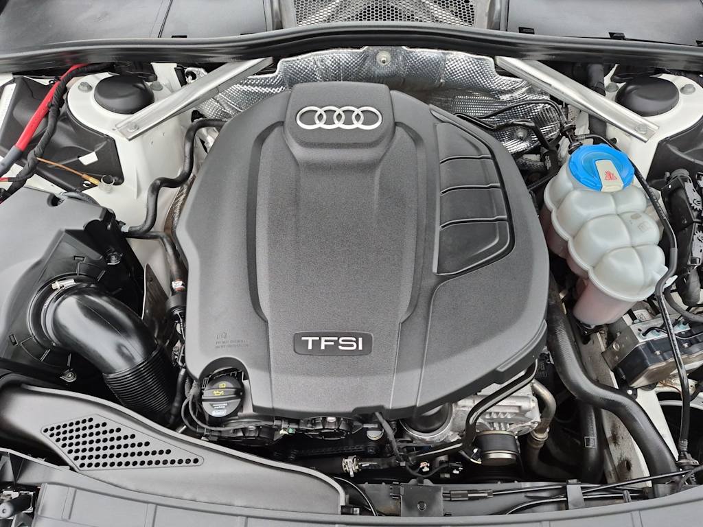 Thumbnail: 2017 Audi A4 - 9