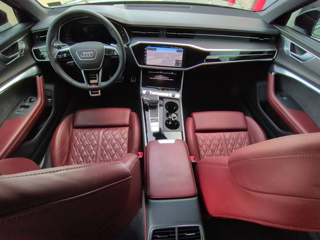 Thumbnail: 2022 Audi S6 - 10
