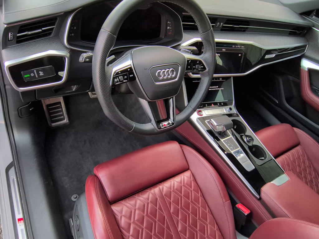 Thumbnail: 2022 Audi S6 - 2